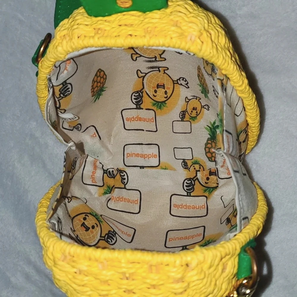 Novelty Pineapple Purse